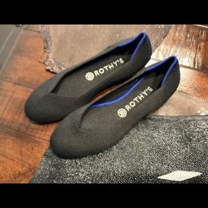 Rothy’s round toe flats shoes - black - size 8.5 - new without box